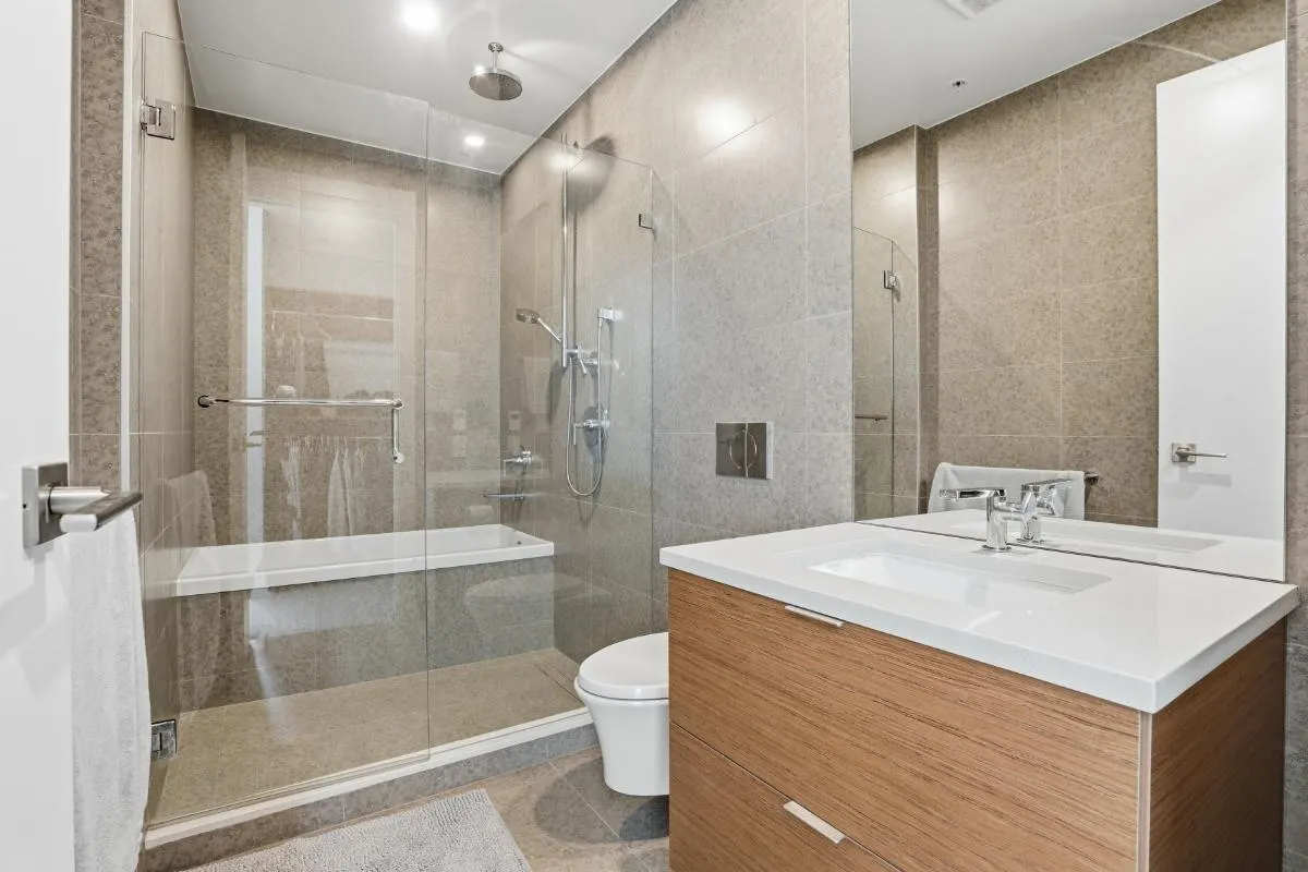 6707 Nelson Avenue #406