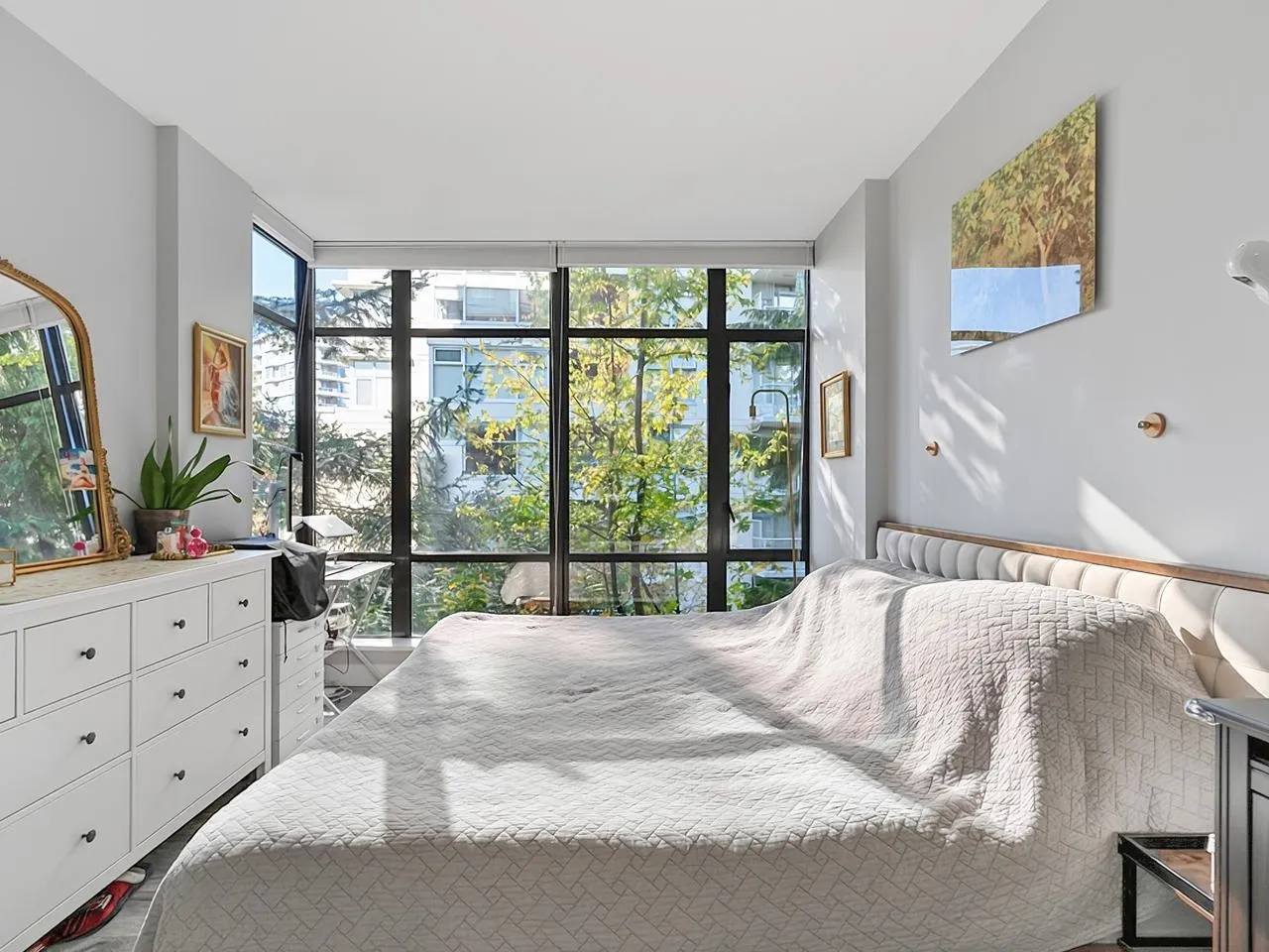 9300 University Crescent #401