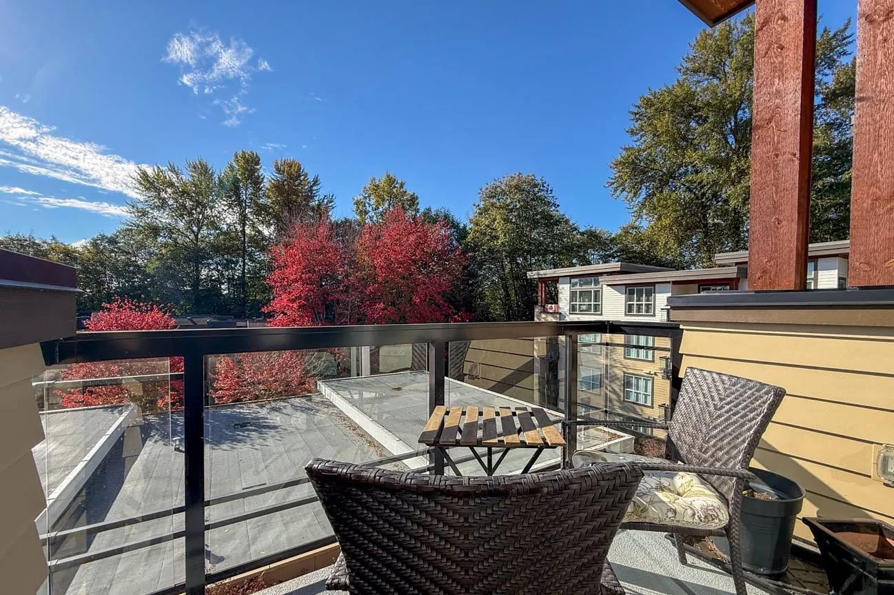 3205 Mountain #402