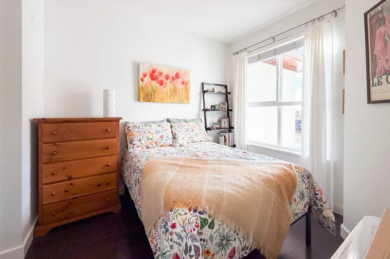 3205 Mountain #402