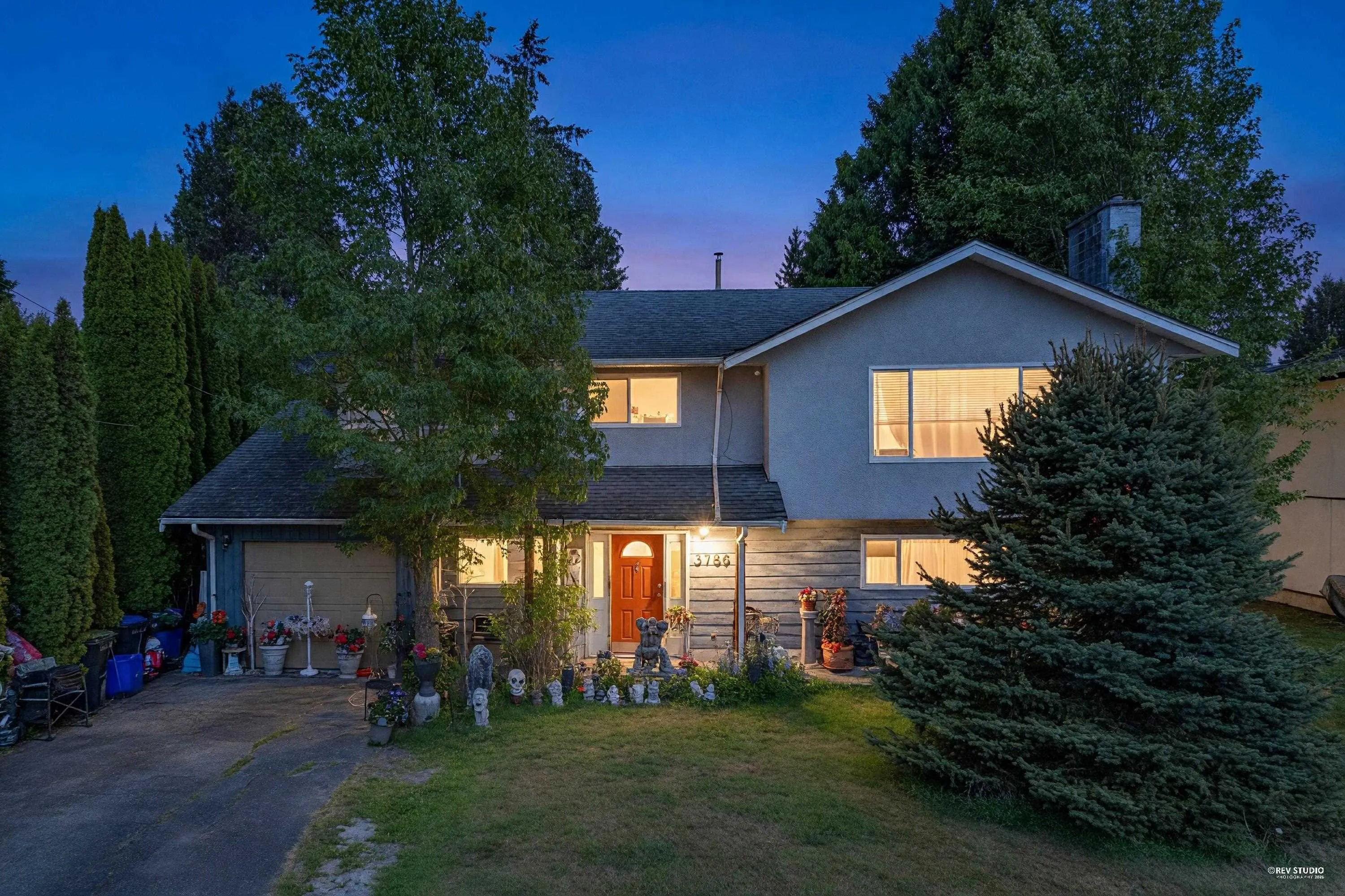 3786 Killarney Street