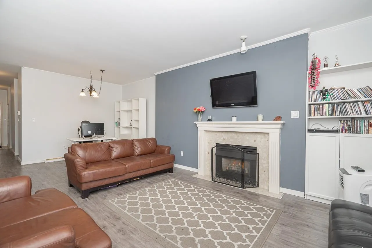 20680 56 Avenue #213