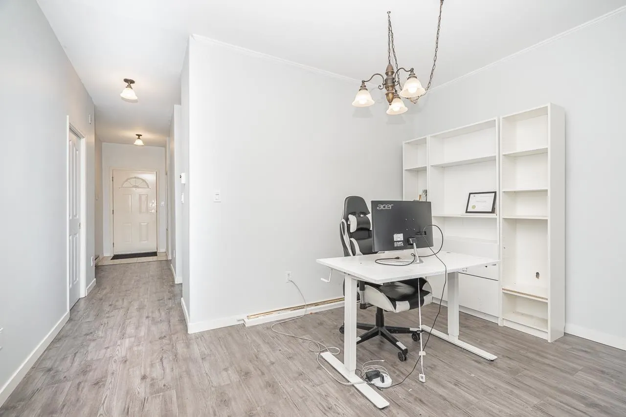 20680 56 Avenue #213