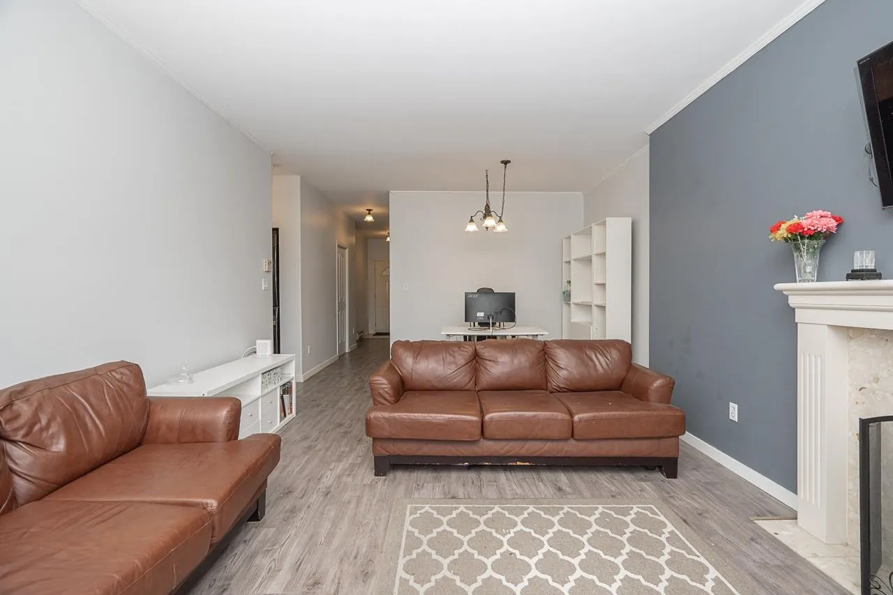20680 56 Avenue #213