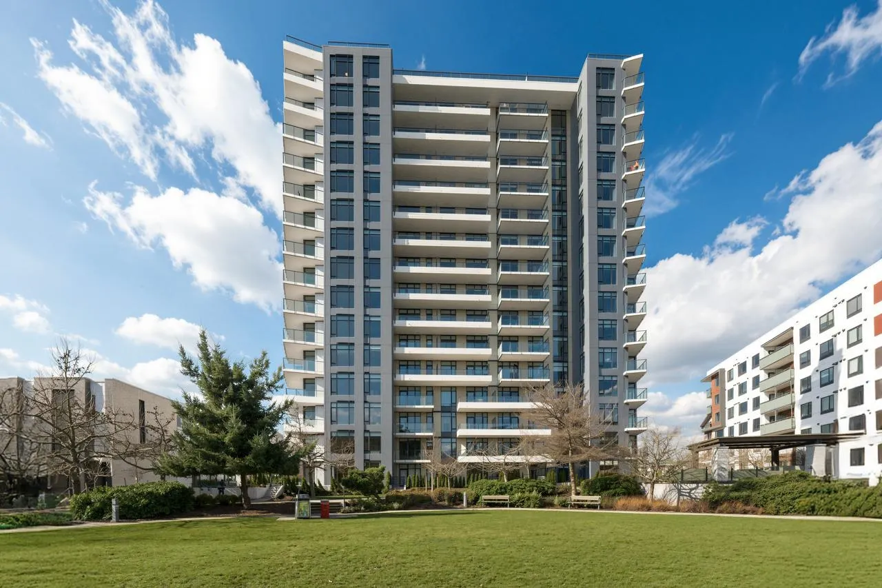 6138 Birney Avenue #802