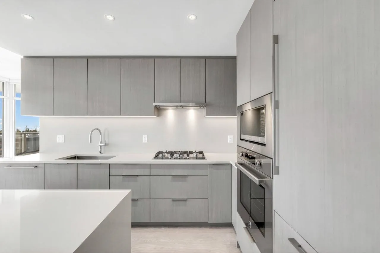 6138 Birney Avenue #802