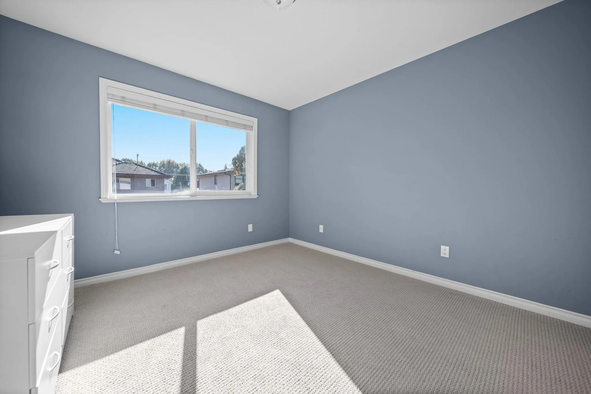 3520 Lamond Avenue