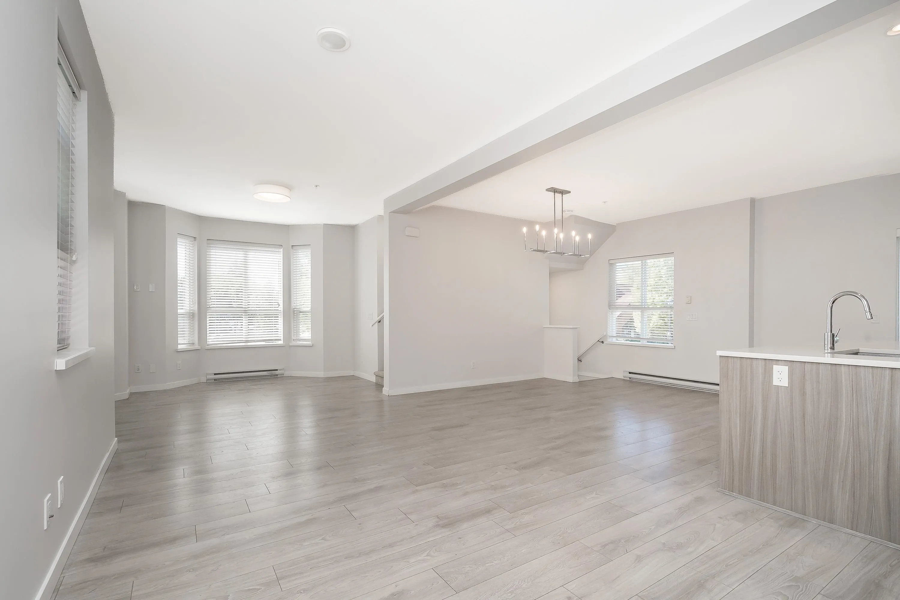 20723 Fraser Highway #01