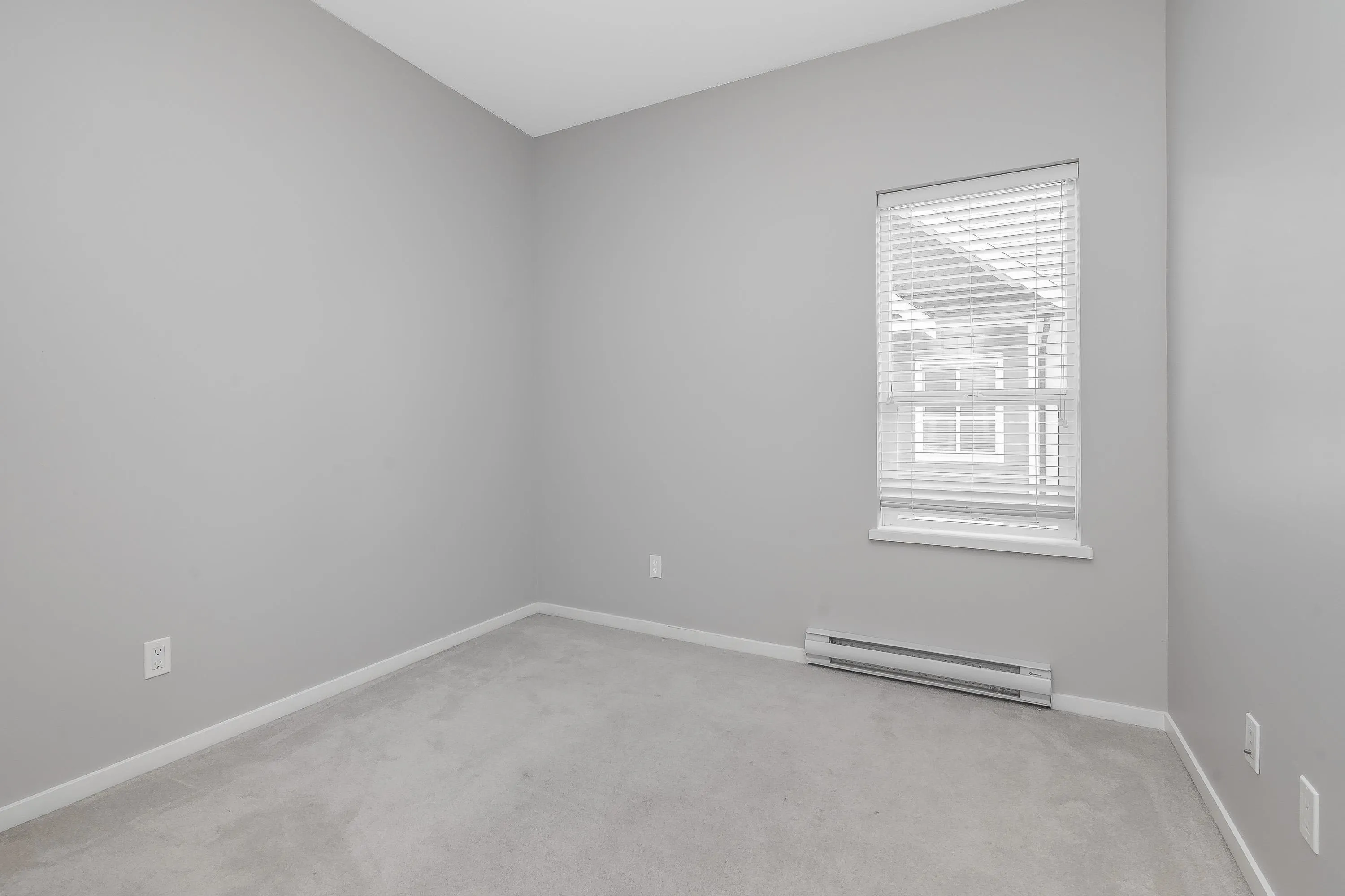 20723 Fraser Highway #01