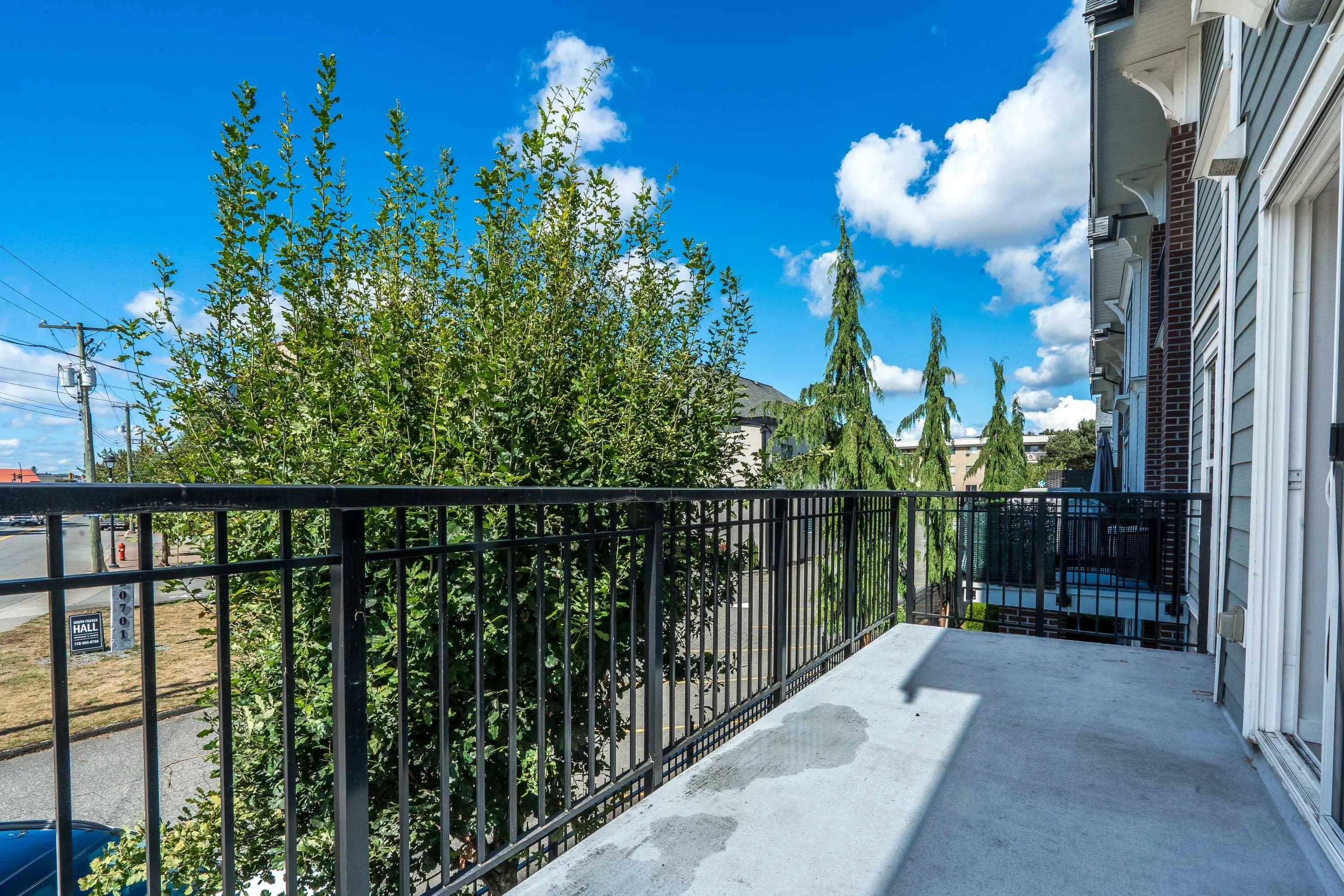 20723 Fraser Highway #01