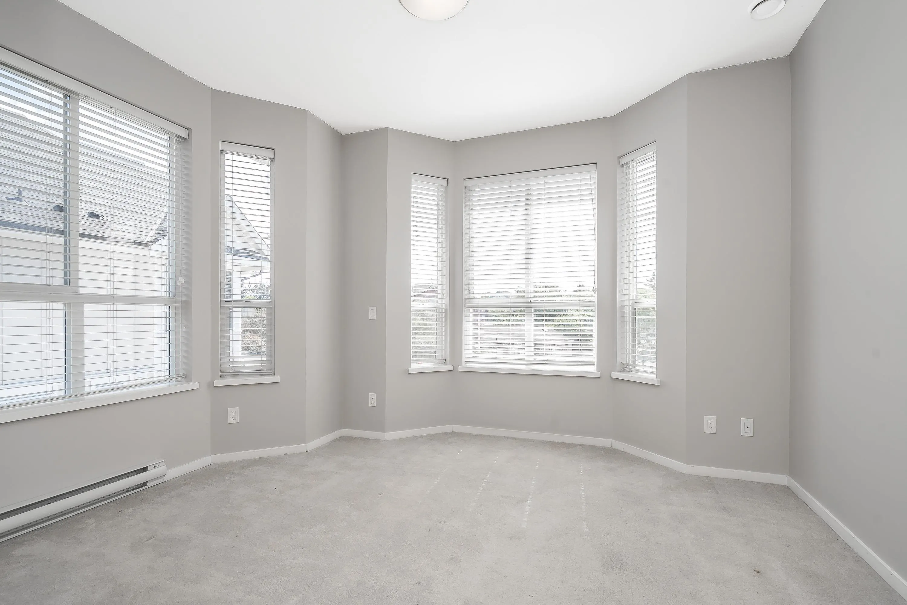 20723 Fraser Highway #01