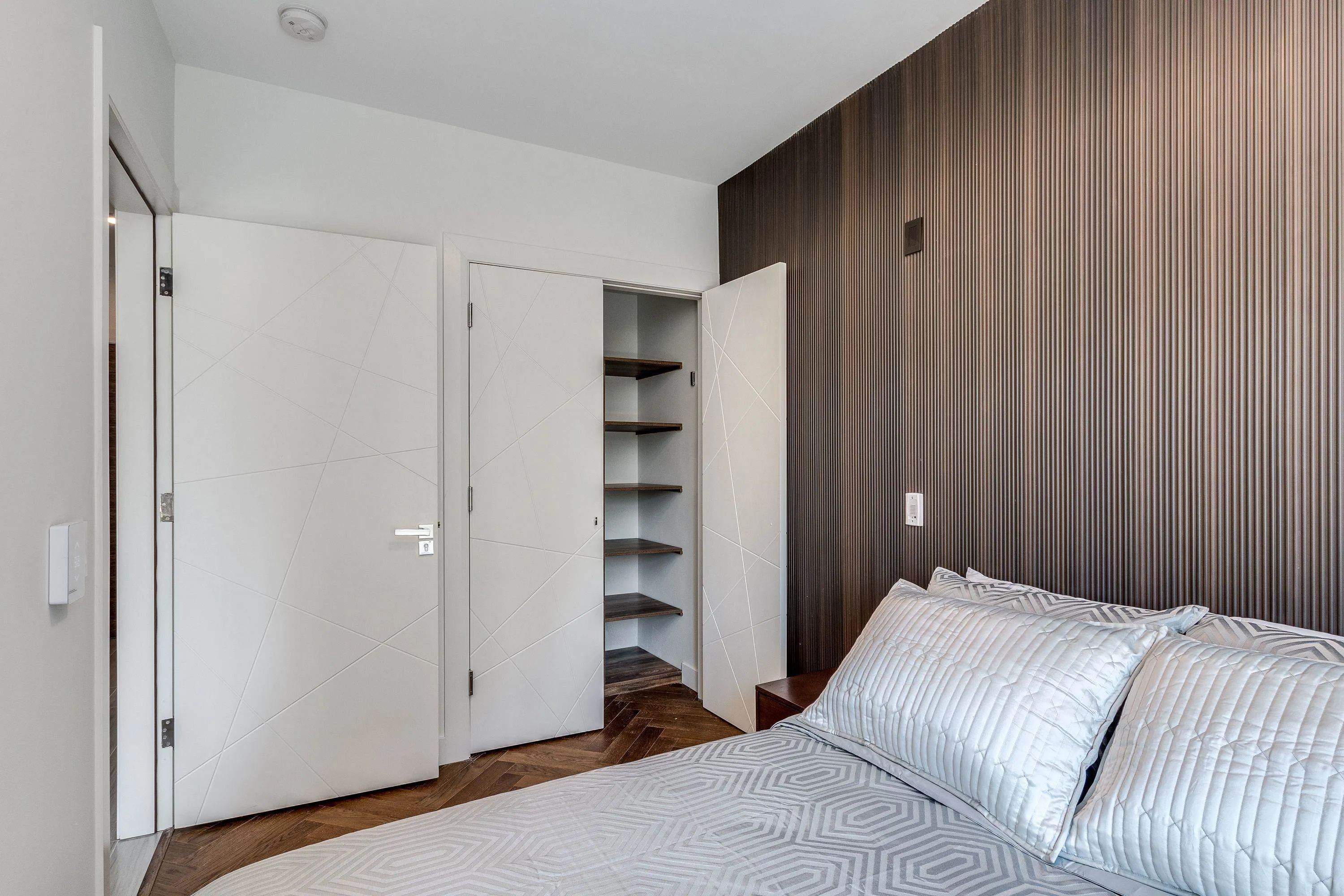 1168 Pendrell Street #207