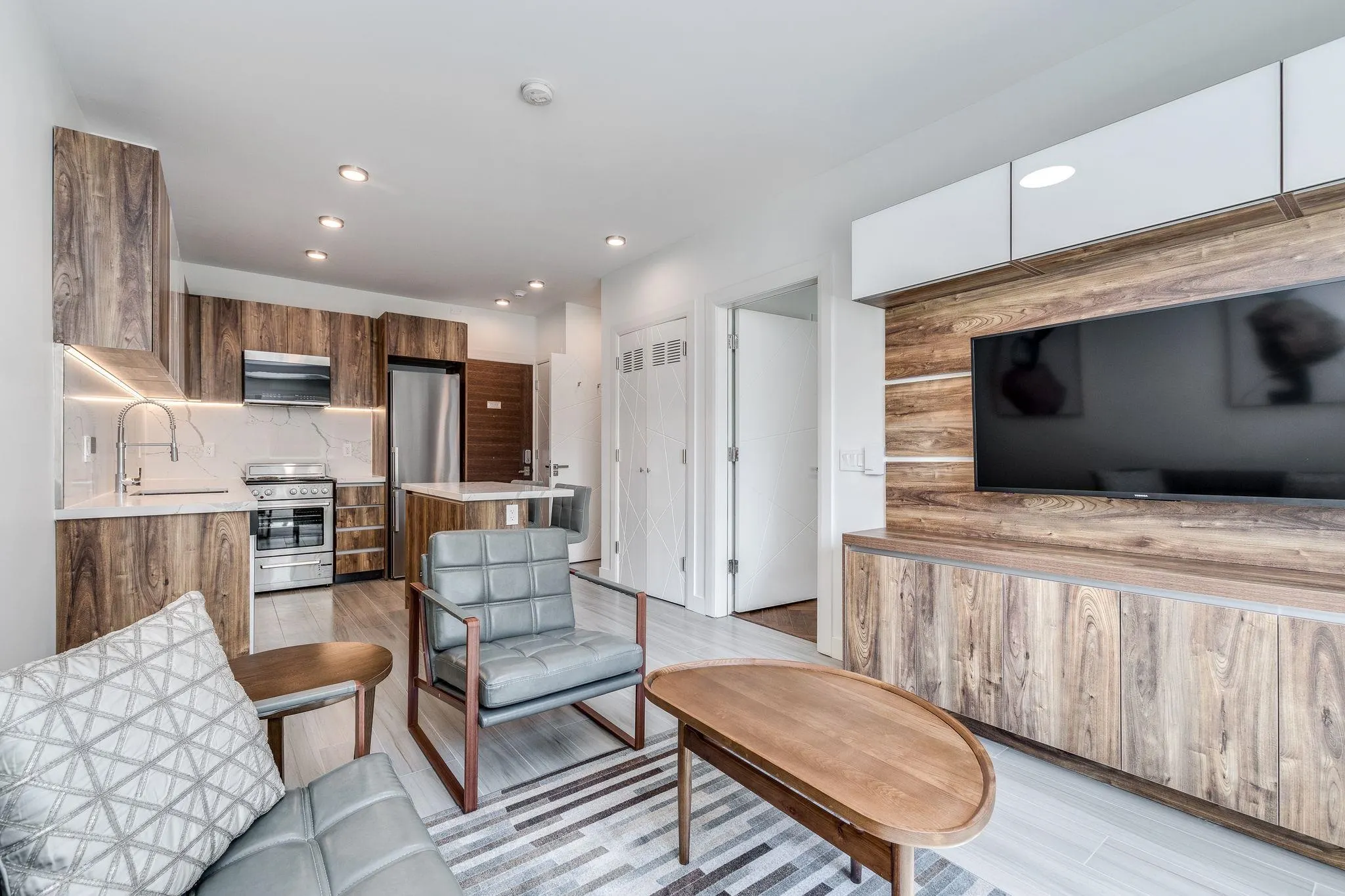 1168 Pendrell Street #207