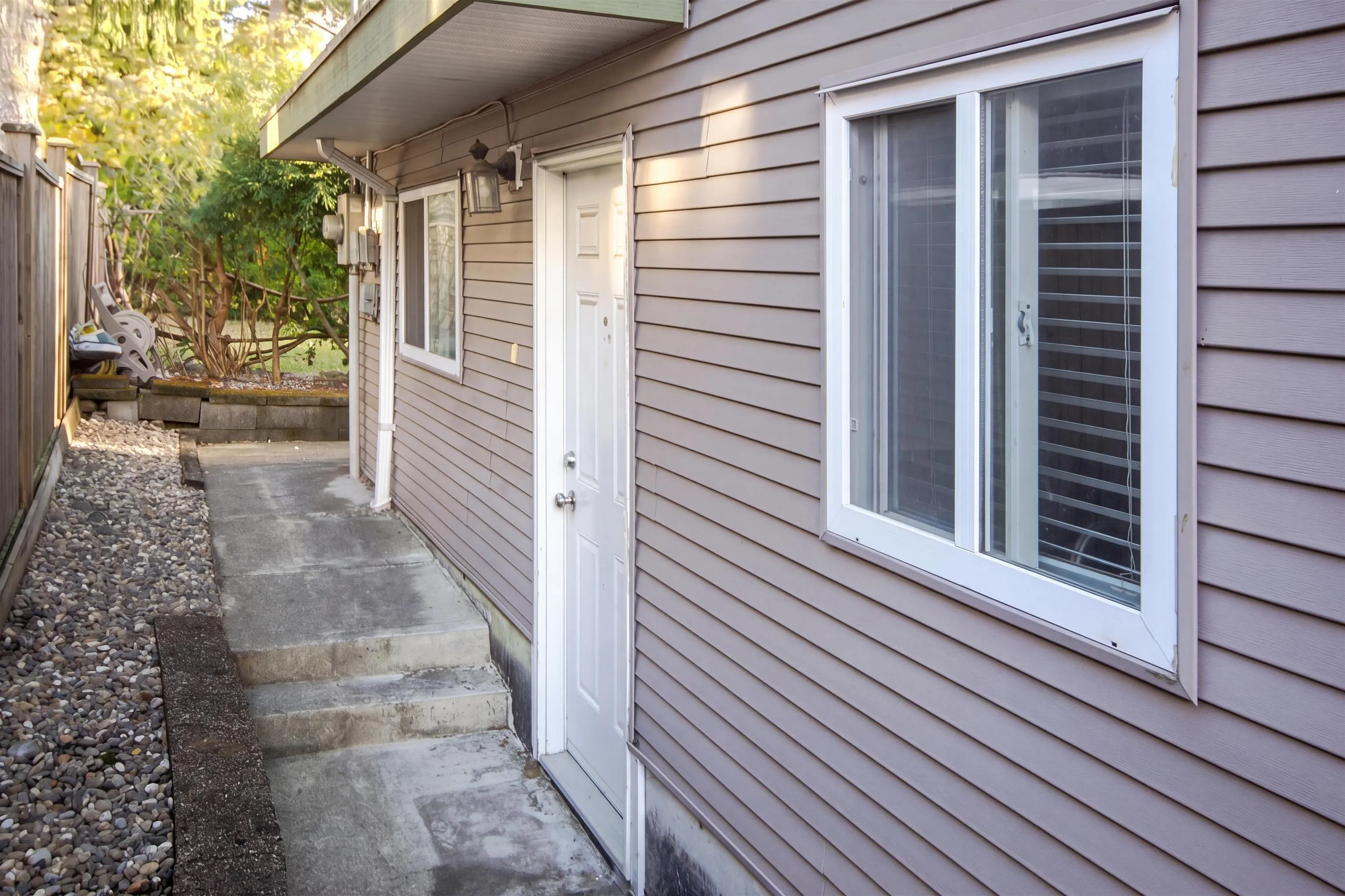 213 Bernatchey Street