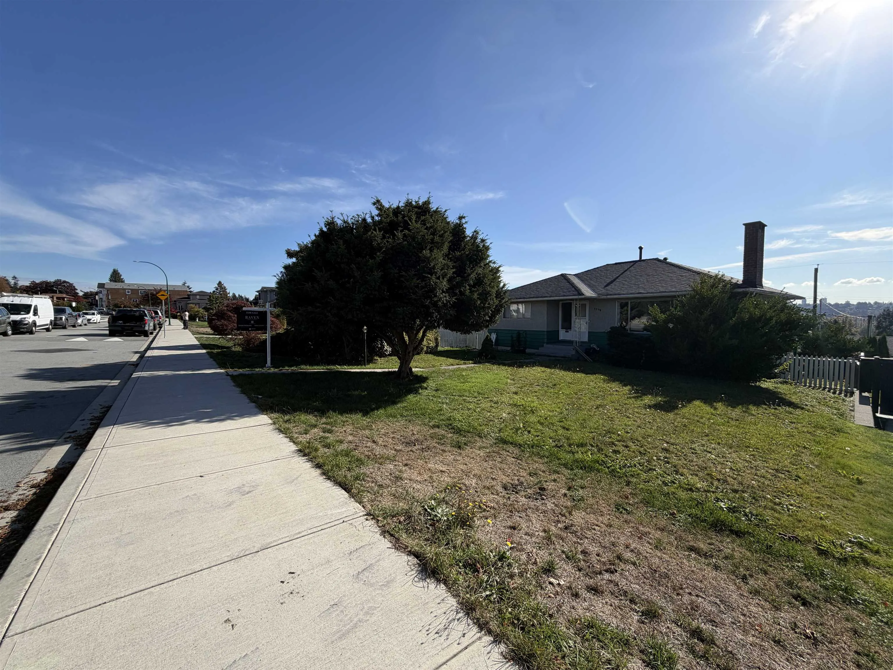 6790 Hycrest Drive