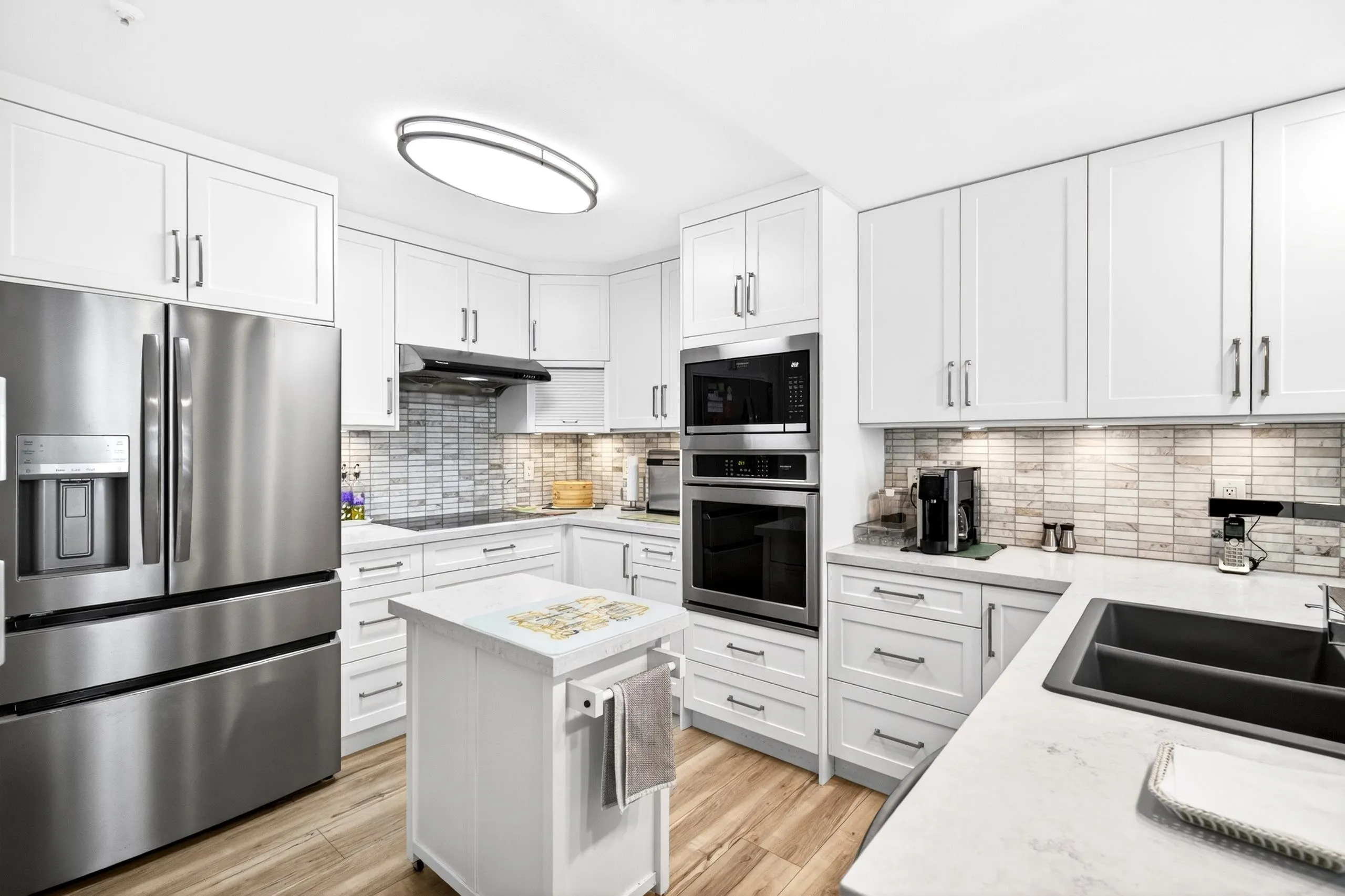 20245 53 Avenue #101