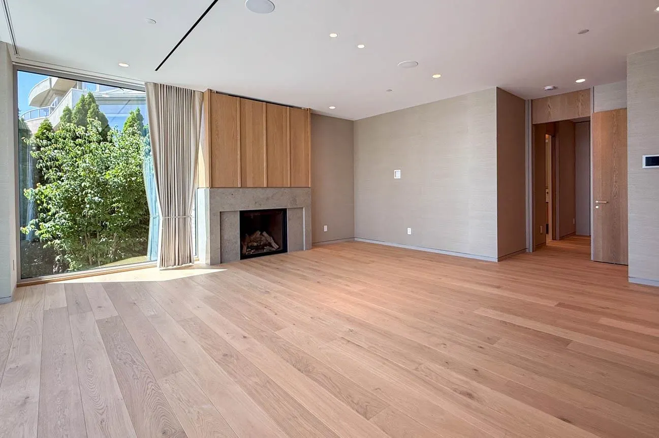 2390 Westhill Drive