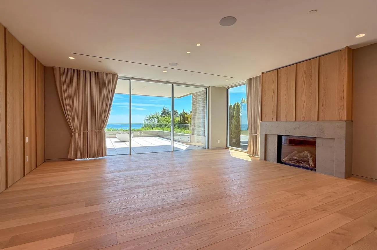 2390 Westhill Drive