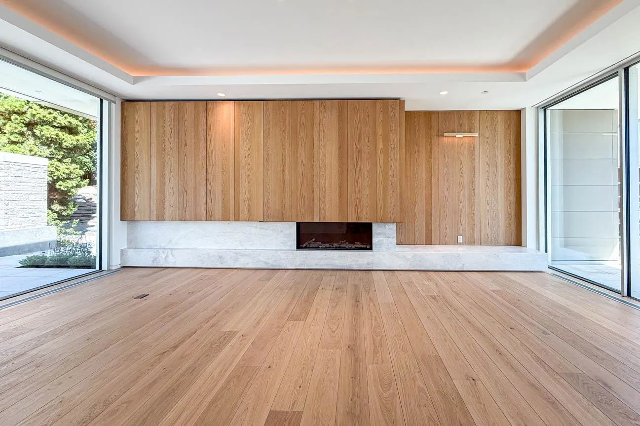 2390 Westhill Drive