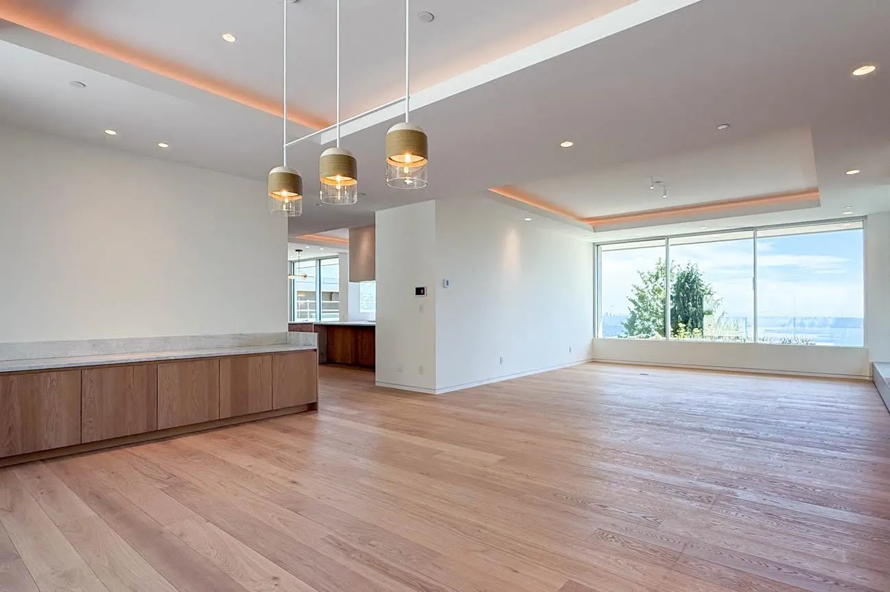 2390 Westhill Drive