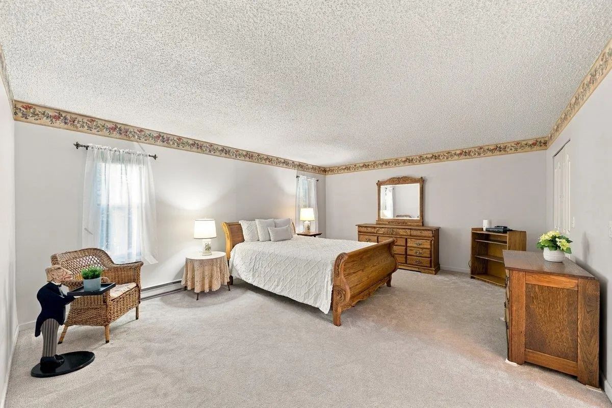 1117 Cornwall Drive