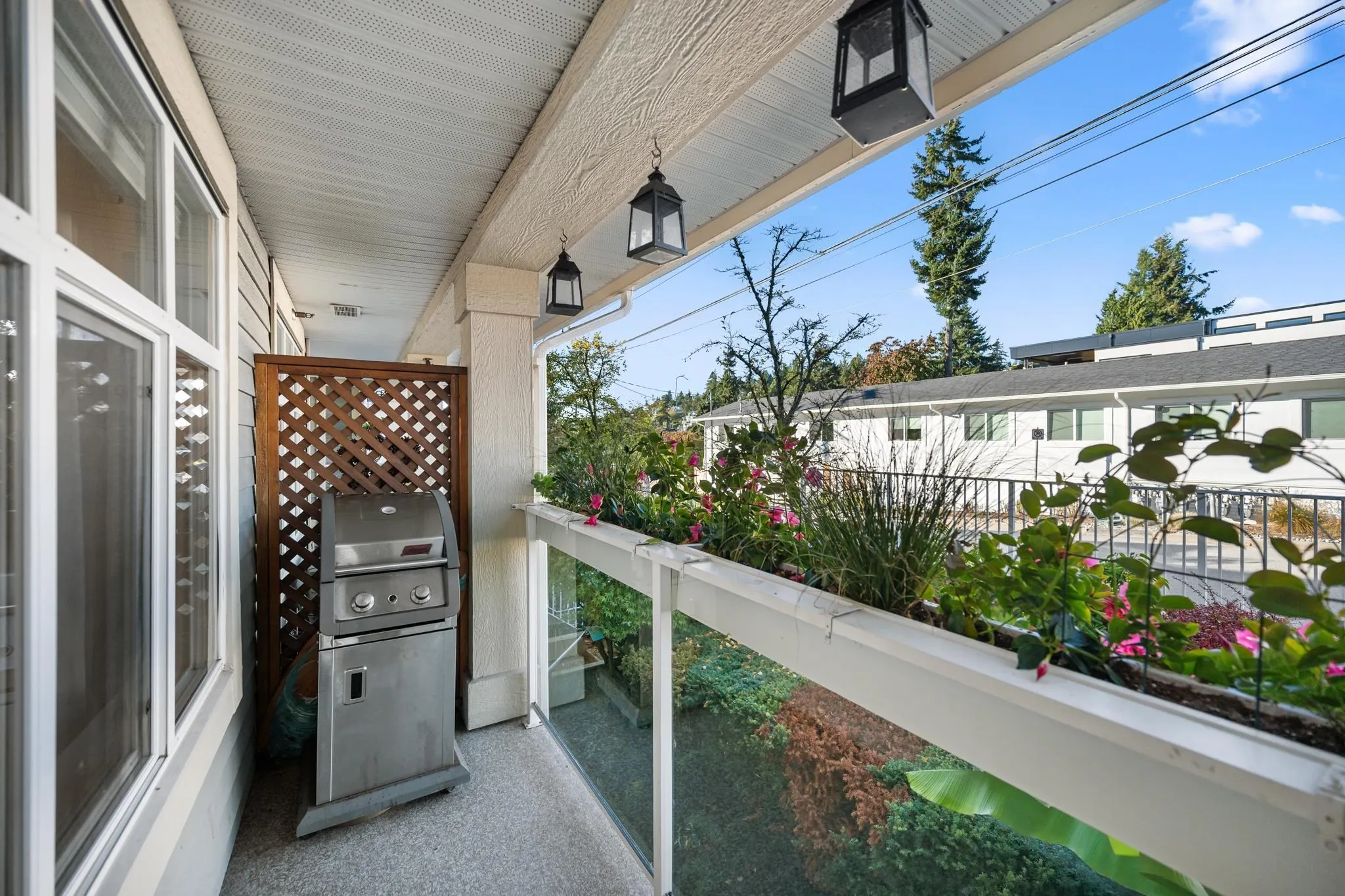 15621 Marine Drive #203