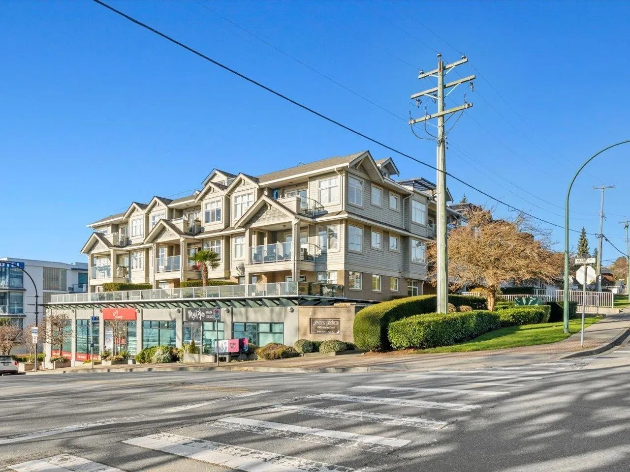 15621 Marine Drive #203