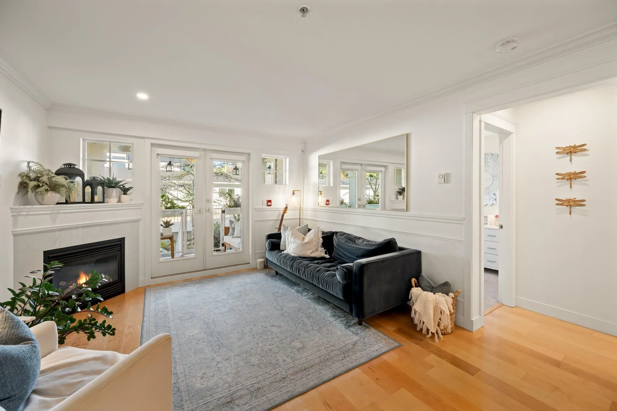 15621 Marine Drive #203
