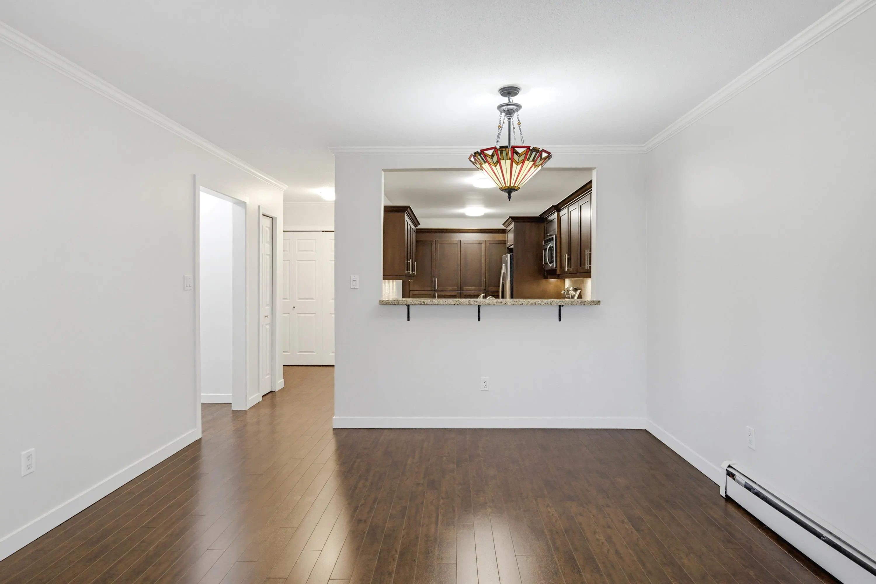 15300 17 Avenue #206
