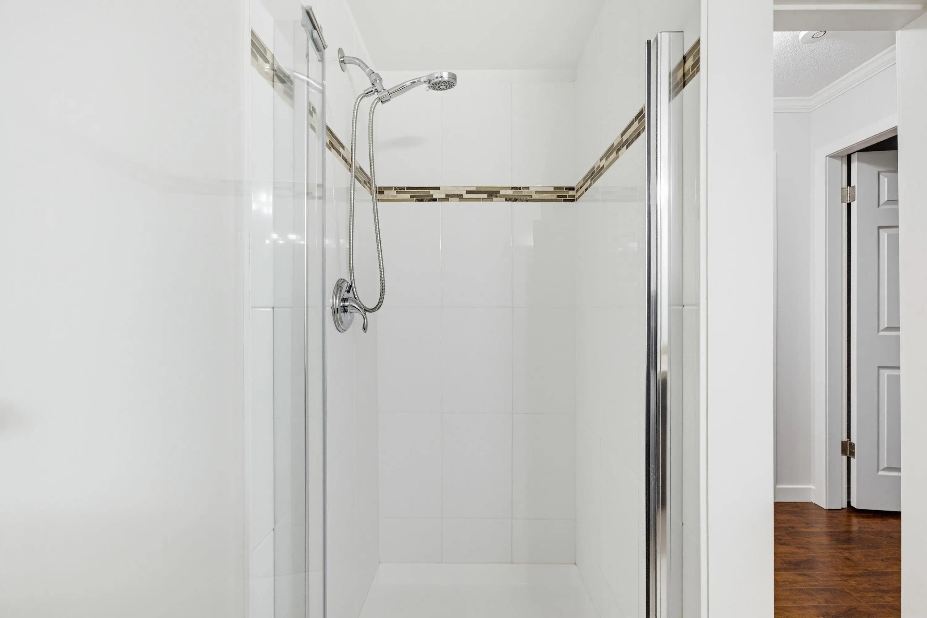 15300 17 Avenue #206