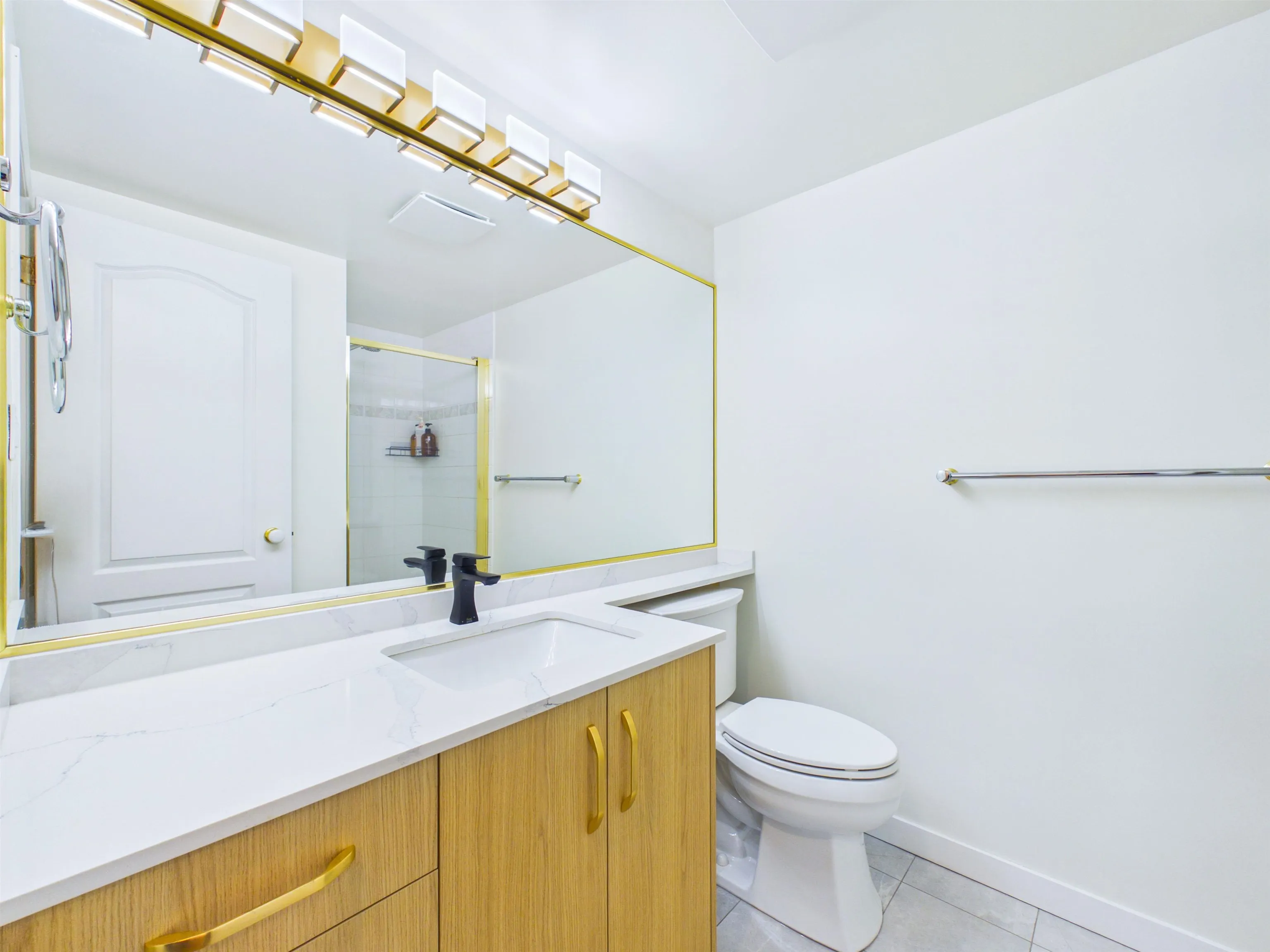 5833 Wilson Avenue #1705
