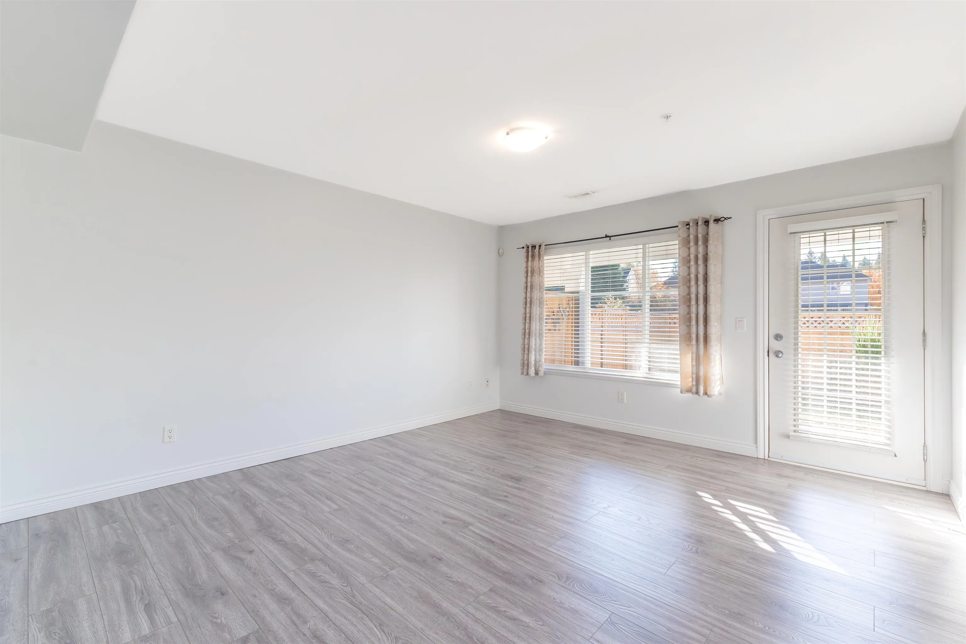 21704 96 Avenue #36