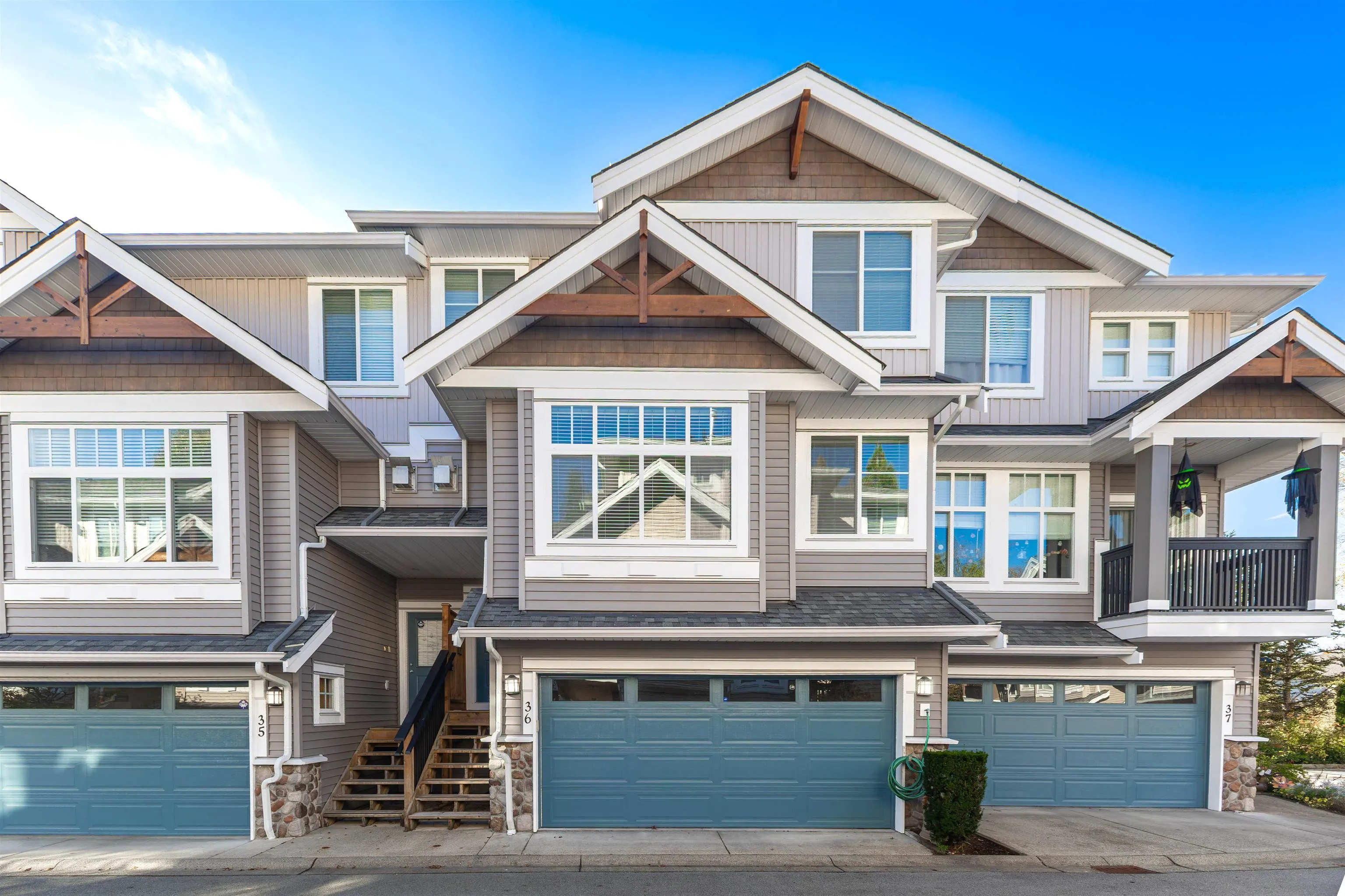 21704 96 Avenue #36