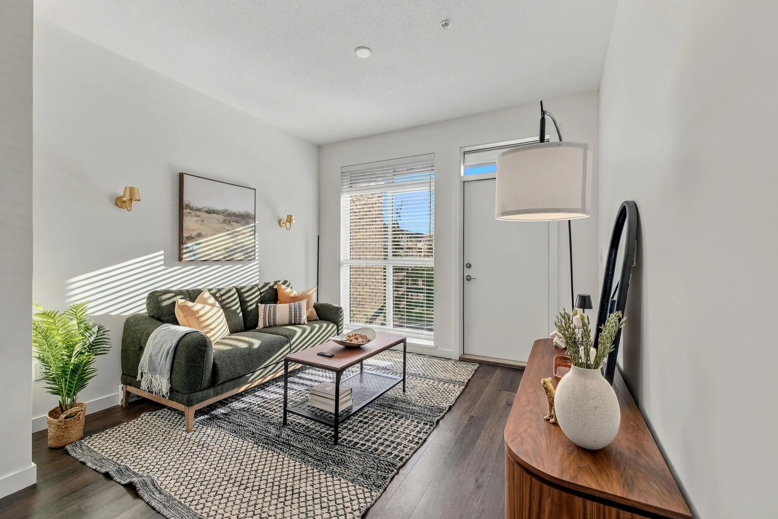 8509 158 Street #129