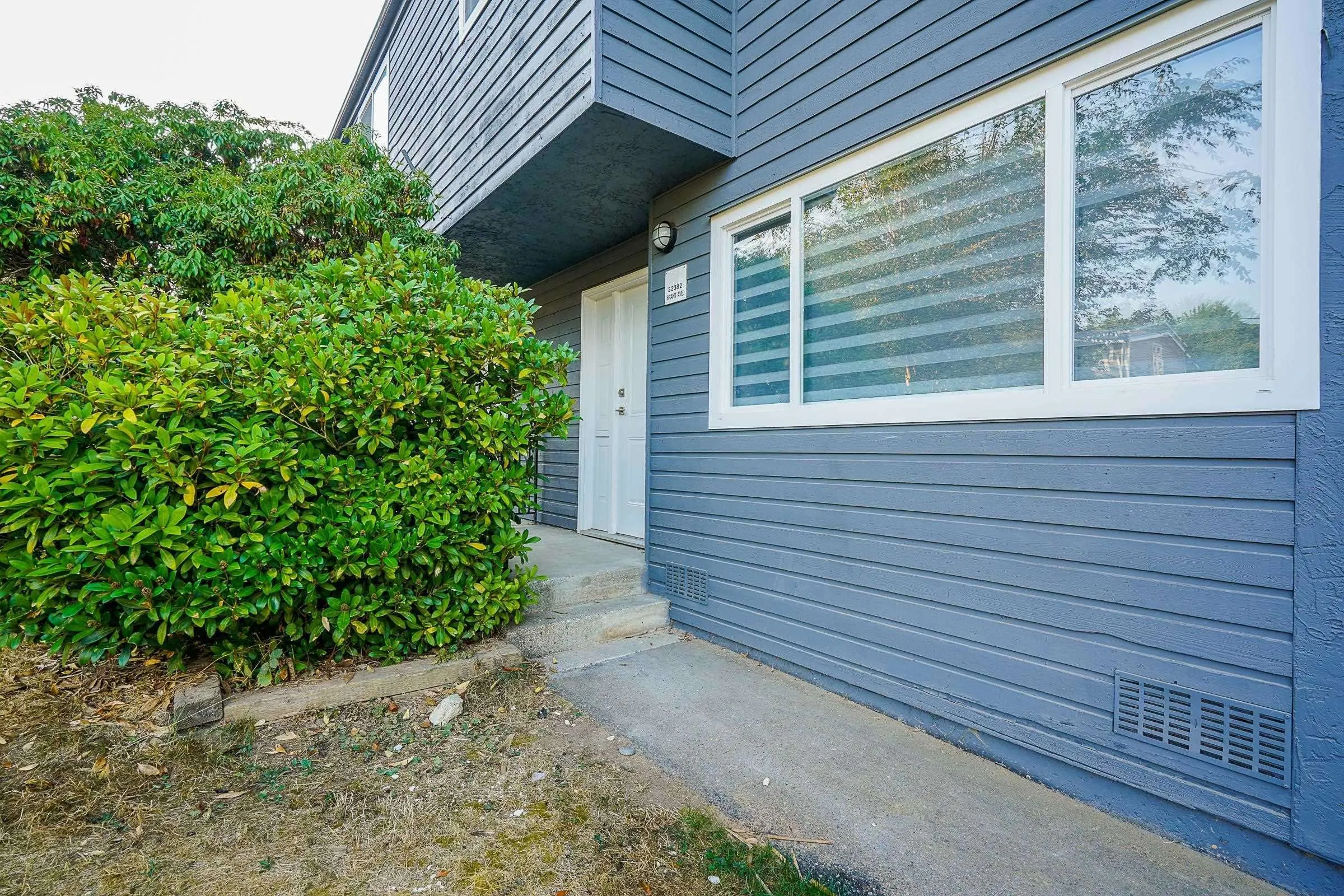 32384 Brant Avenue