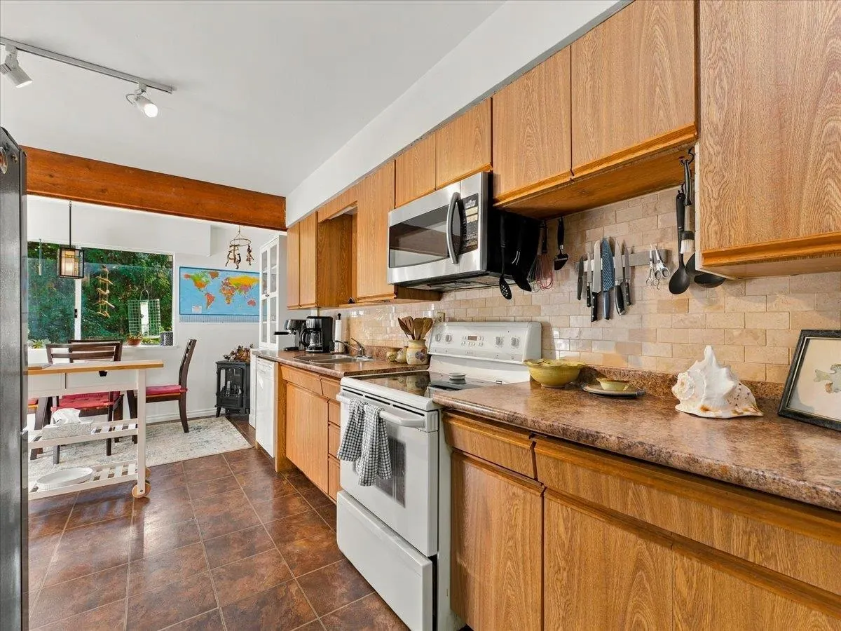 5340 Kew Road