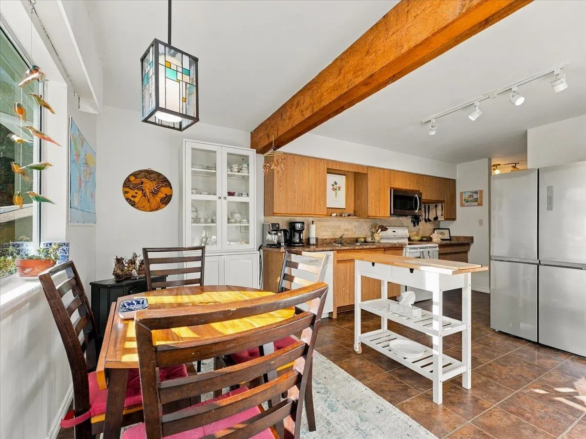 5340 Kew Road