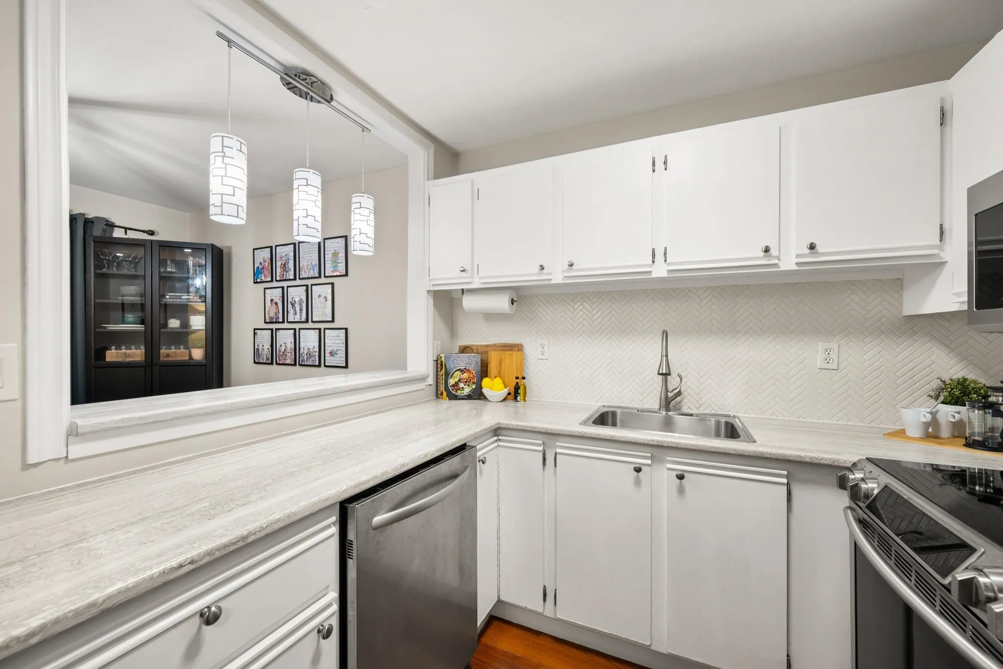 12916 17 Avenue #8