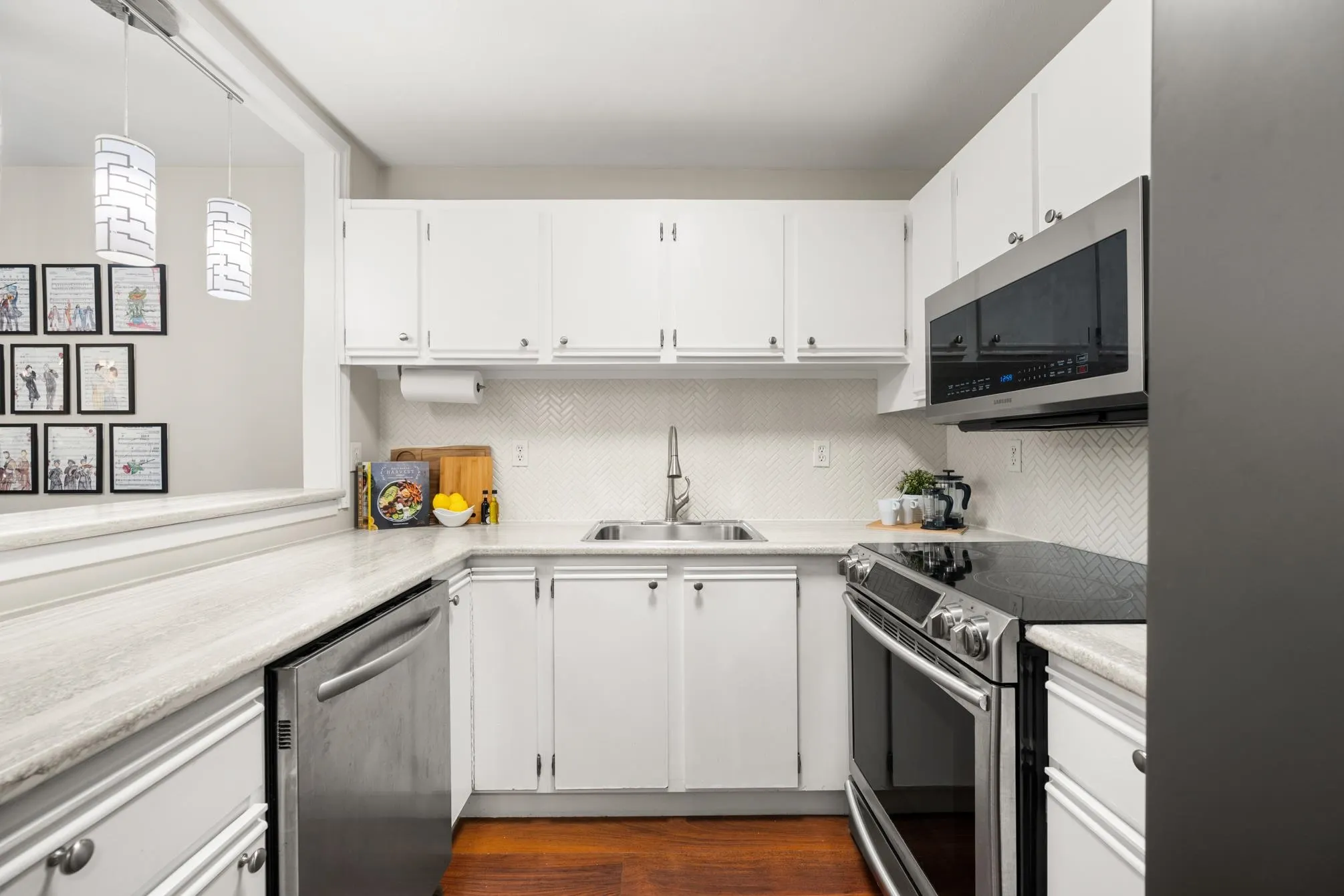 12916 17 Avenue #8