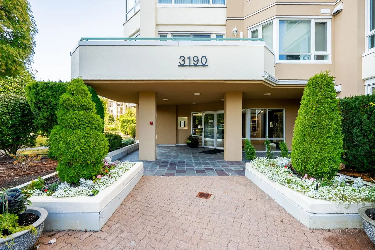 3190 Gladwin Road #1201