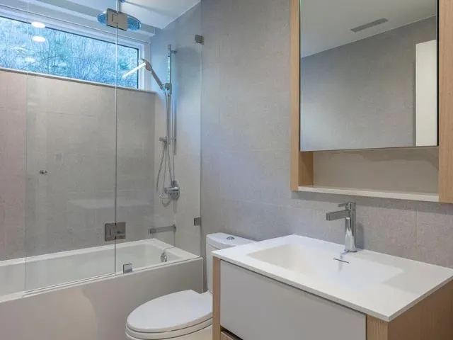 3963 Uplands Way #304
