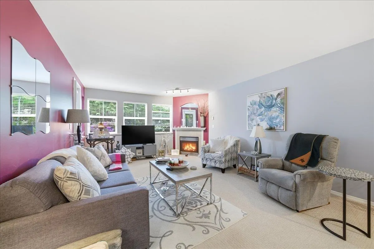 6385 121 Street #109