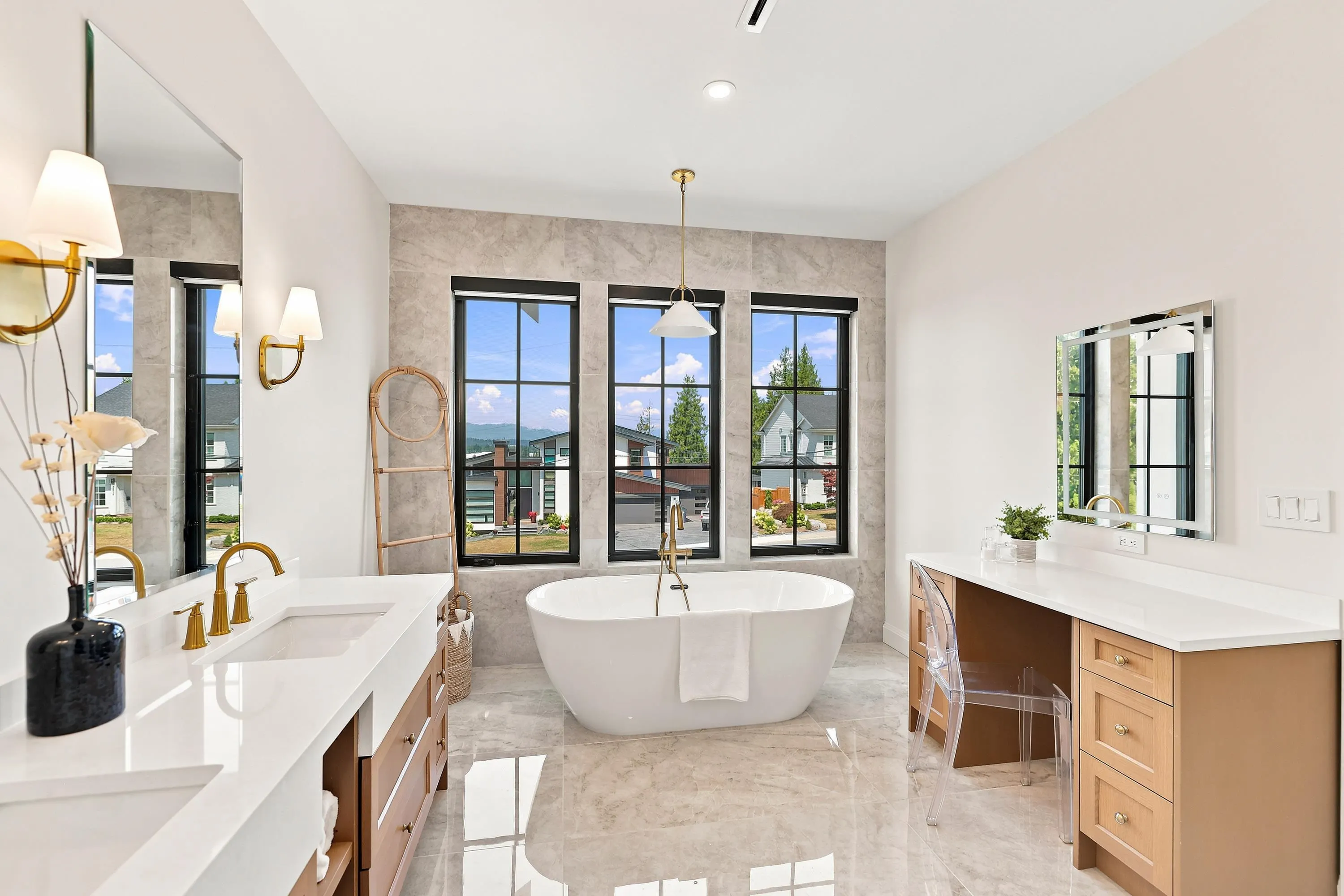 4509 Southridge Crescent