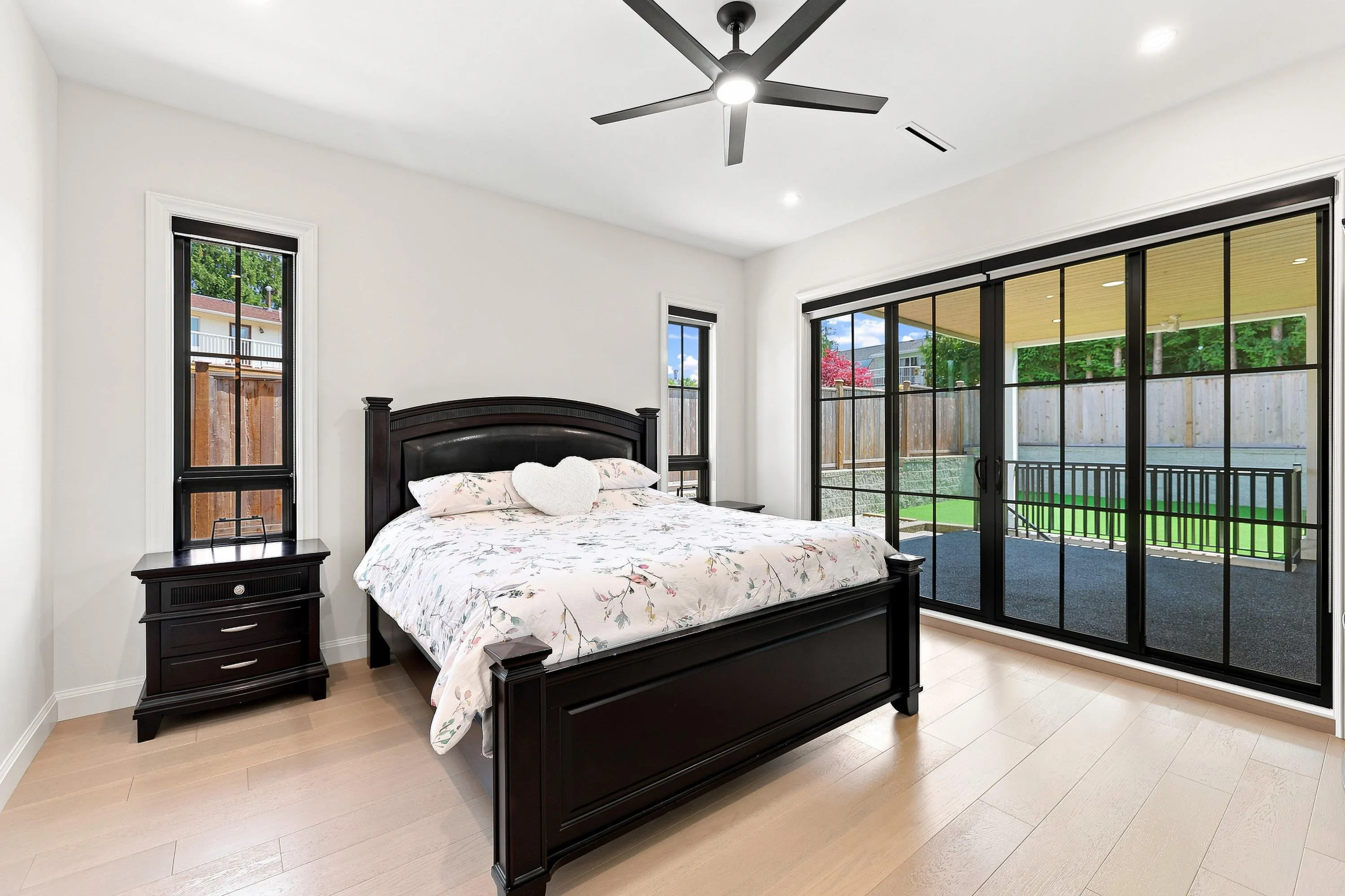 4509 Southridge Crescent