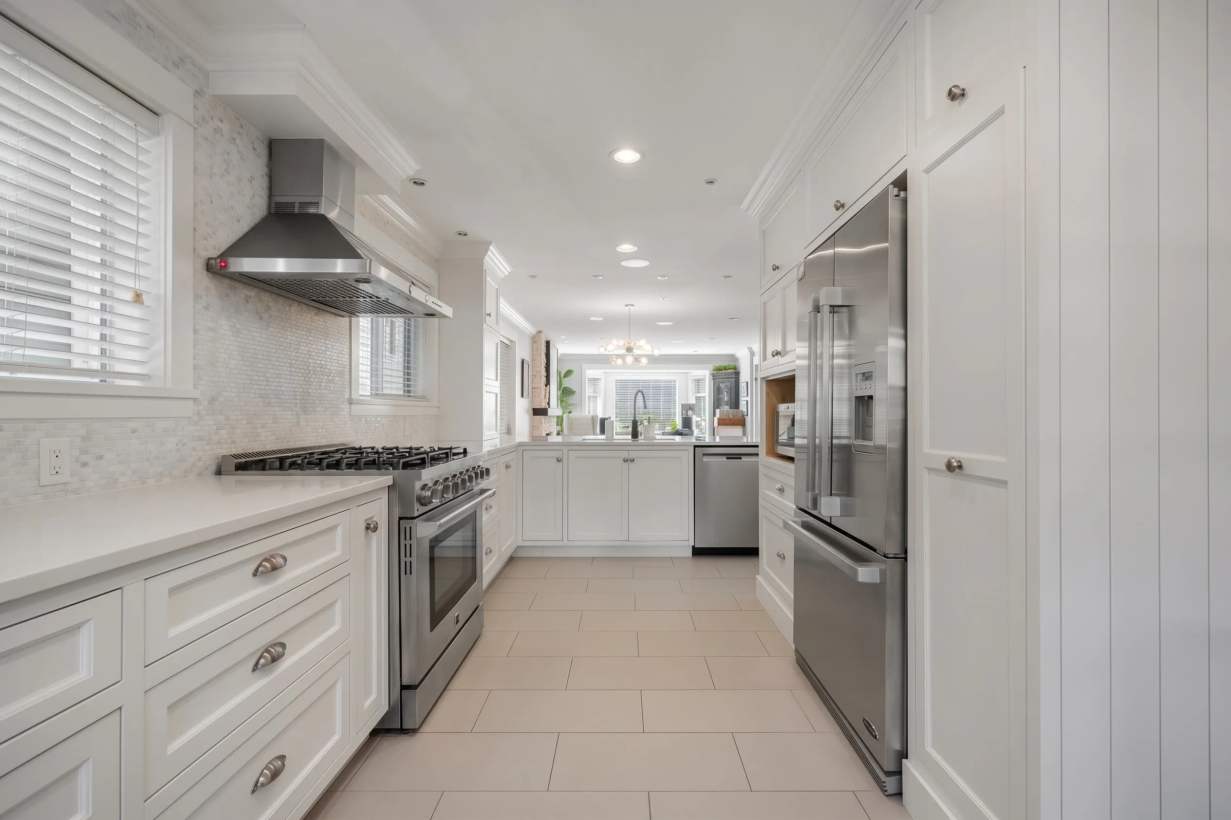 35 W 15th Avenue