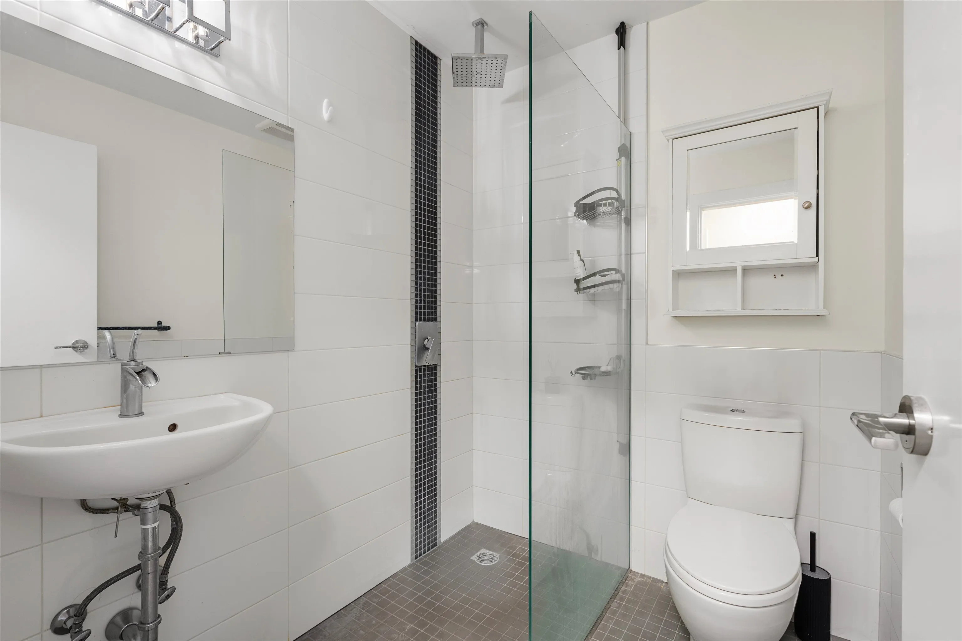 35 W 15th Avenue