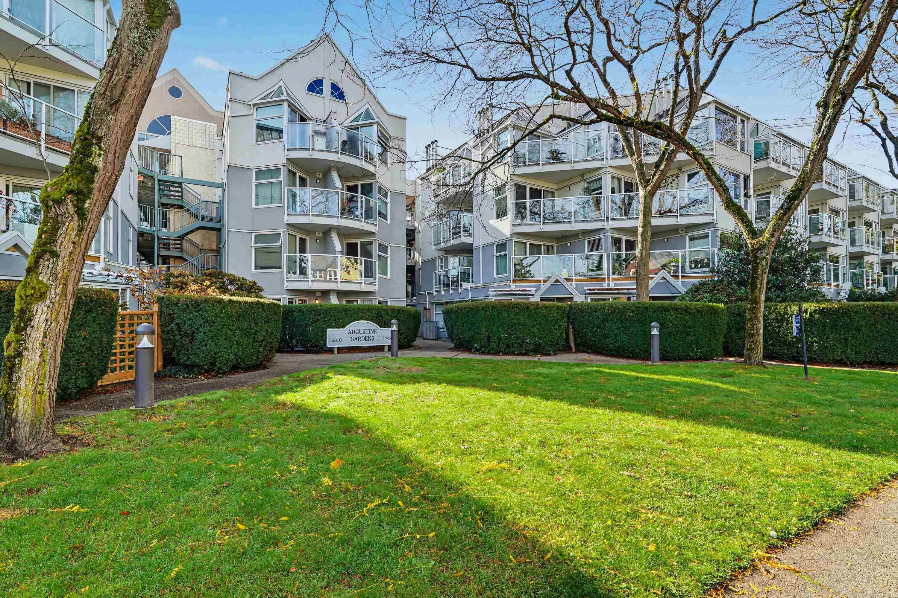 2020 W 8th Avenue #314