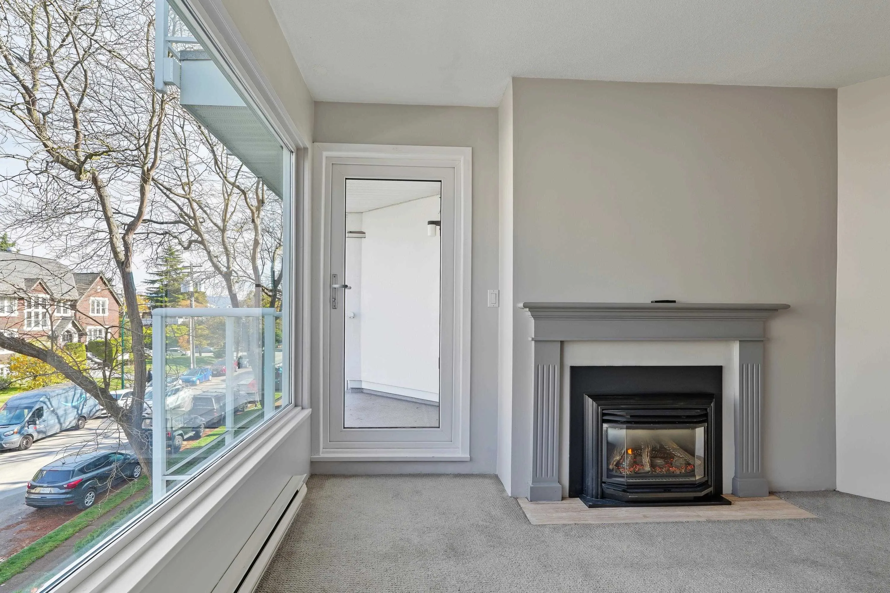 2020 W 8th Avenue #314