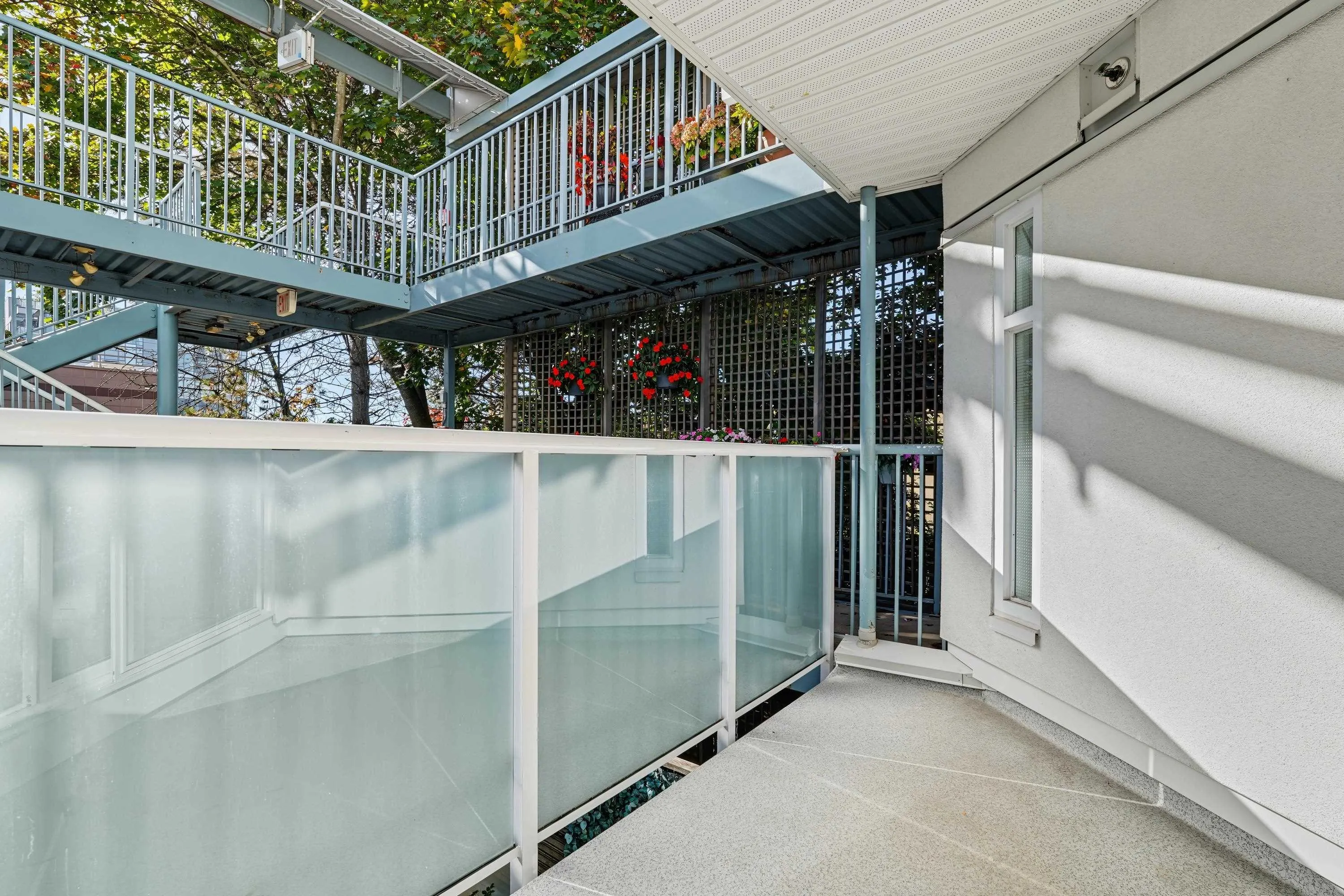 2020 W 8th Avenue #314