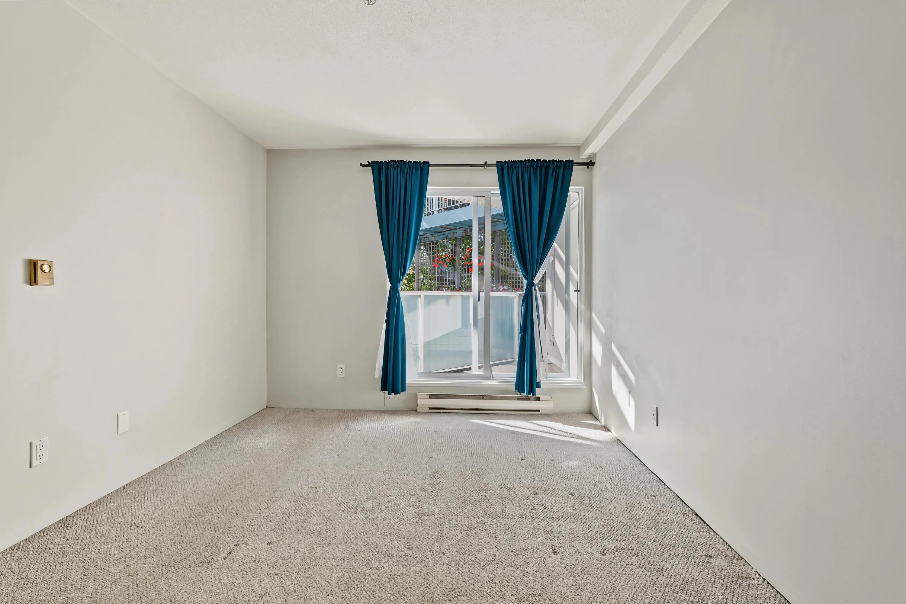 2020 W 8th Avenue #314
